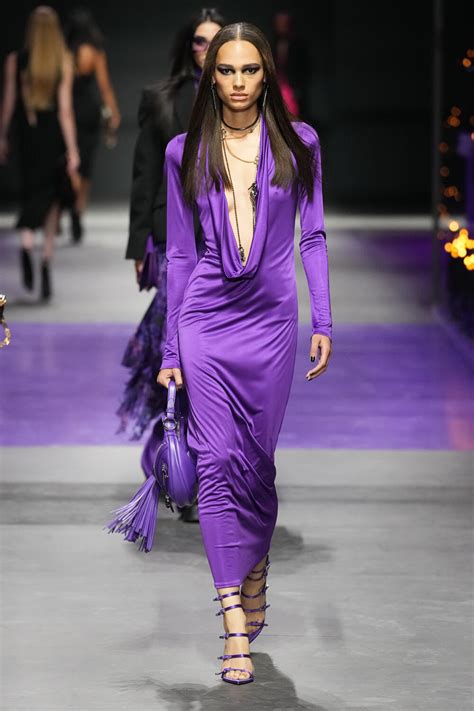 milan fashion week 2023 versace|donatella versace fashion show.